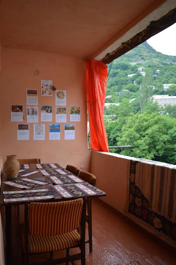 Parisis B&B In Alaverdi Exteriör bild